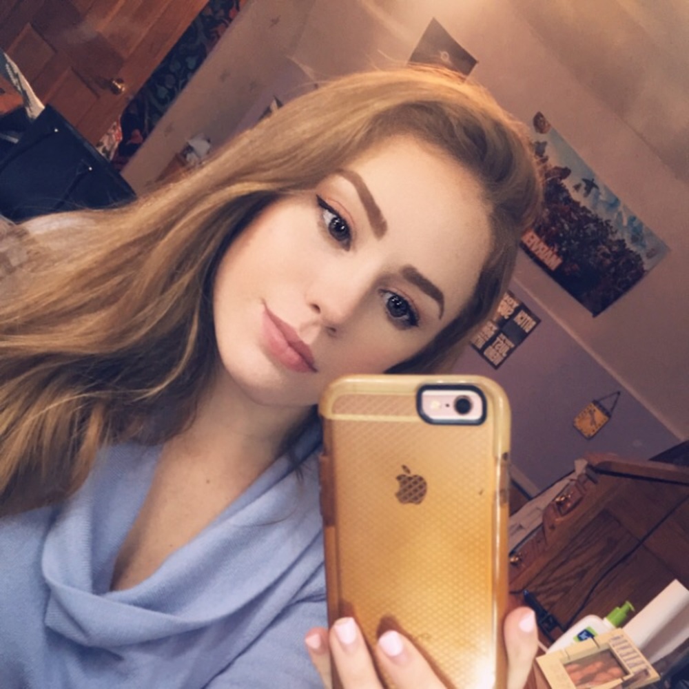 Meet your Posher, Megan